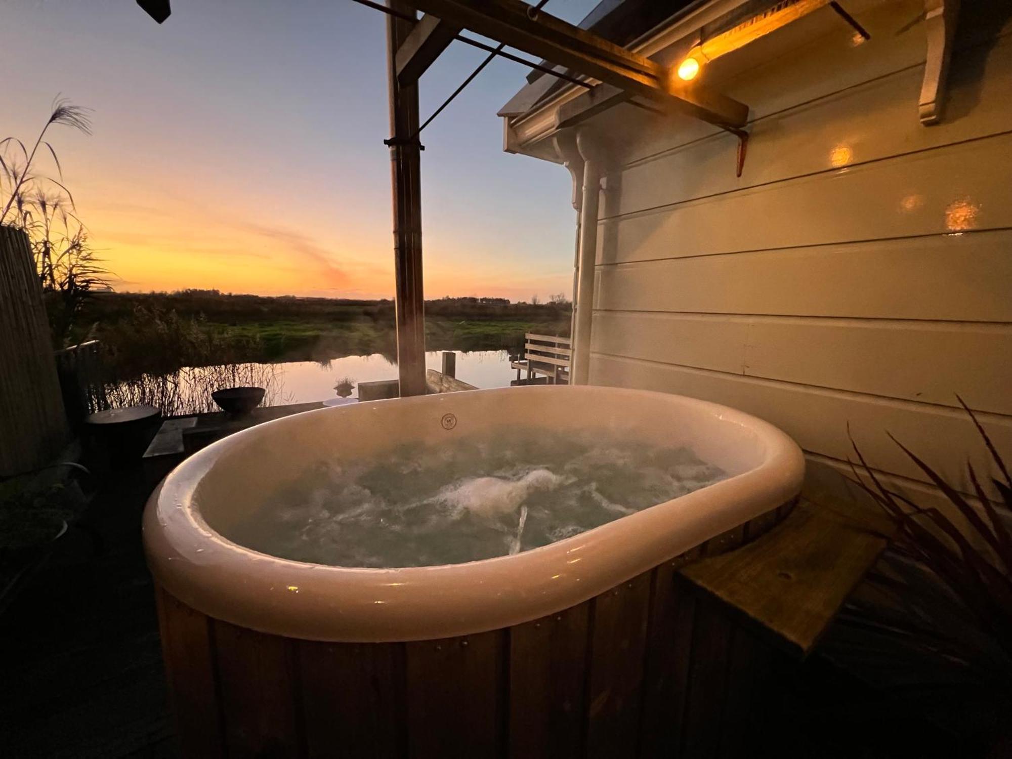 Romantic Dutch Hideaway Jisp Exterior foto